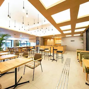 https://montan-hakata-hostel.fukuoka-hotels.net